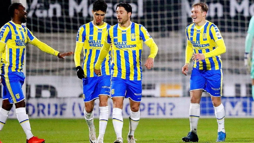 从守门员的 从守门员的