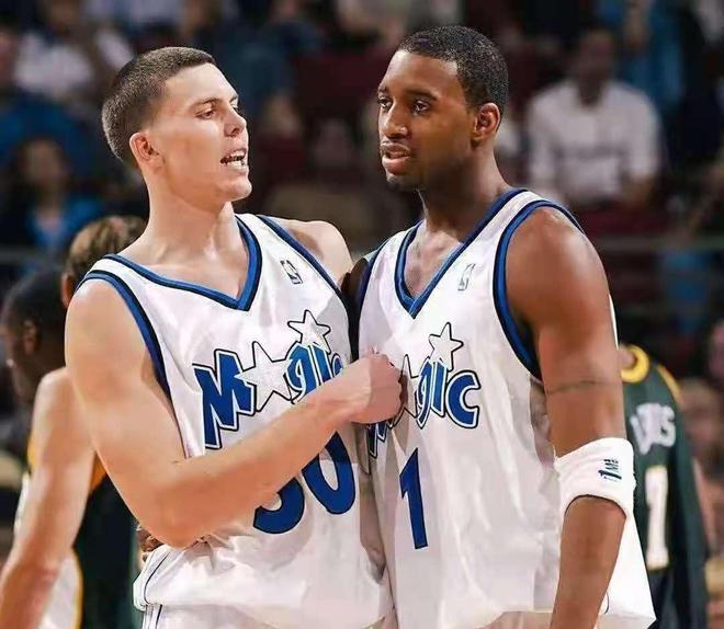 肩负起带领 肩负起带领