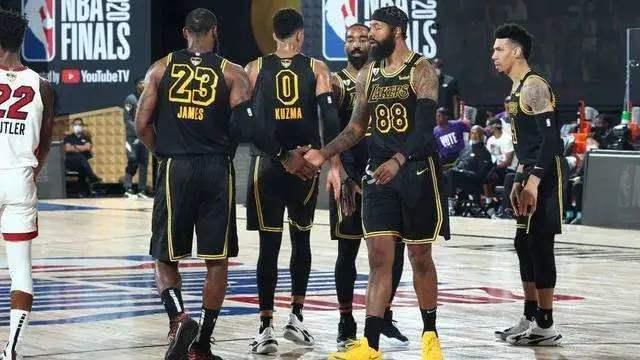 间的二次拿 间的二次拿