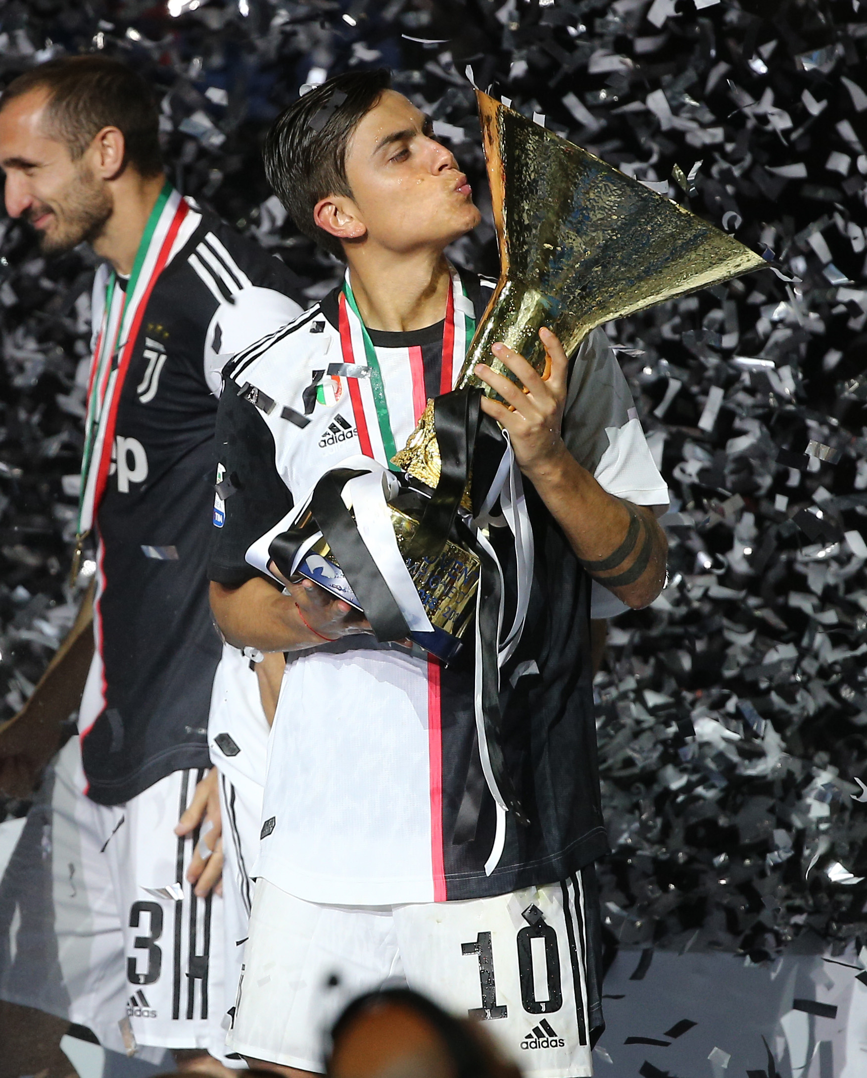 黄蜂的外线 黄蜂的外线